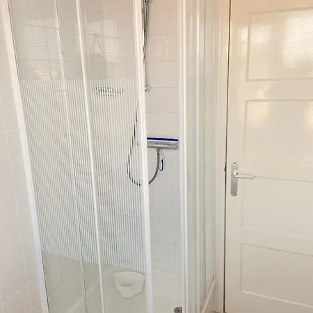 Fijne 50 Mtr Het Apartment