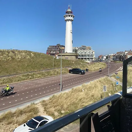 Fijne 50 Mtr Het Apartment Egmond aan Zee